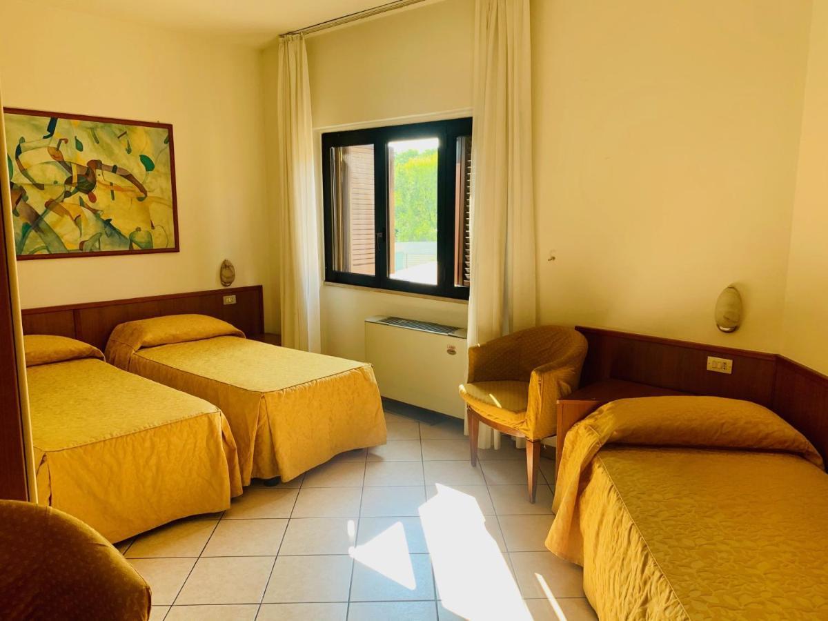 Hotel San Siro Fiera Милано Екстериор снимка
