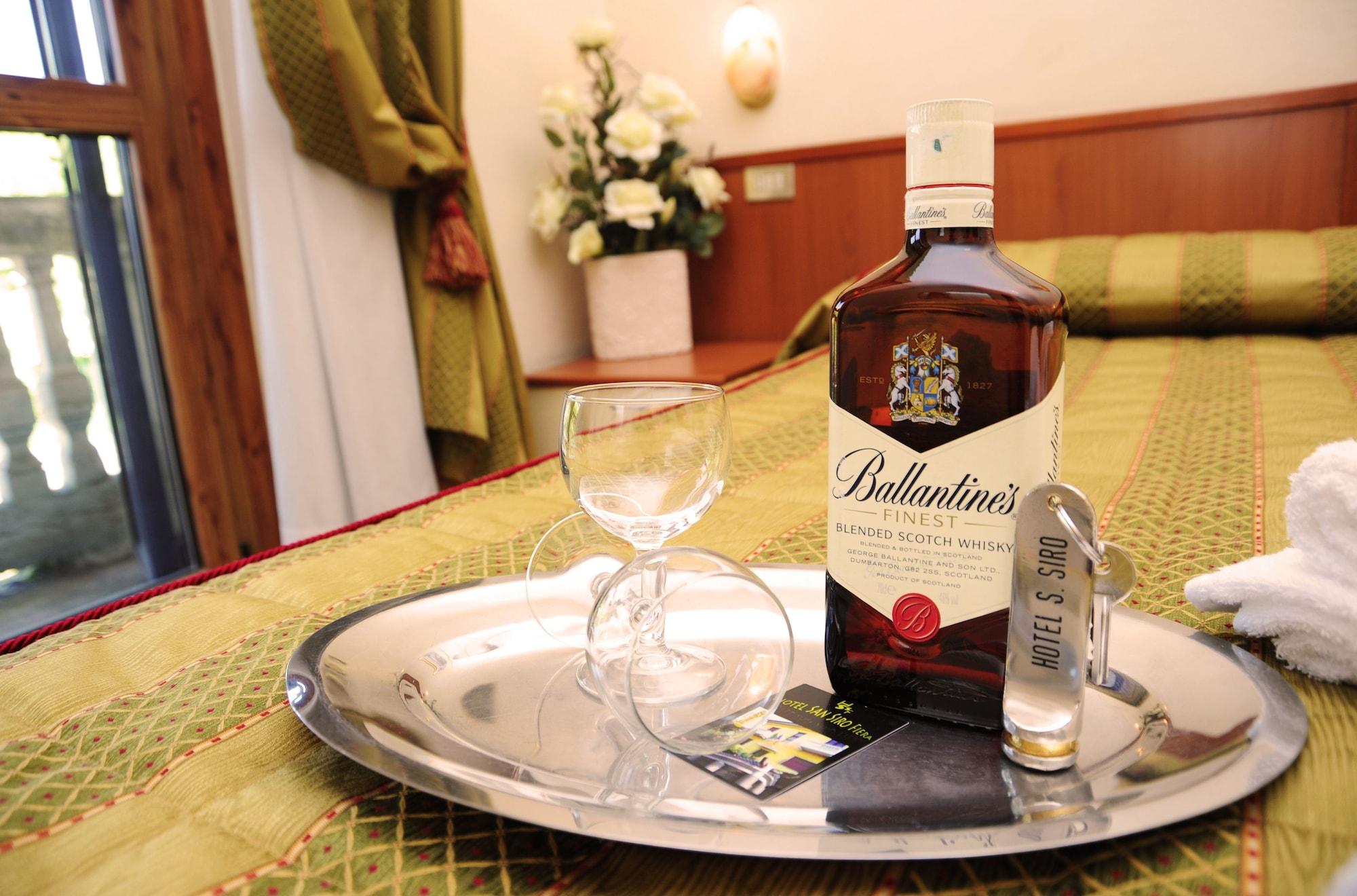 Hotel San Siro Fiera Милано Екстериор снимка