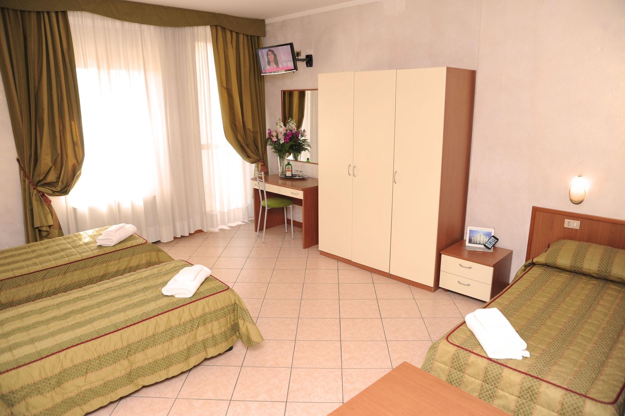 Hotel San Siro Fiera Милано Екстериор снимка