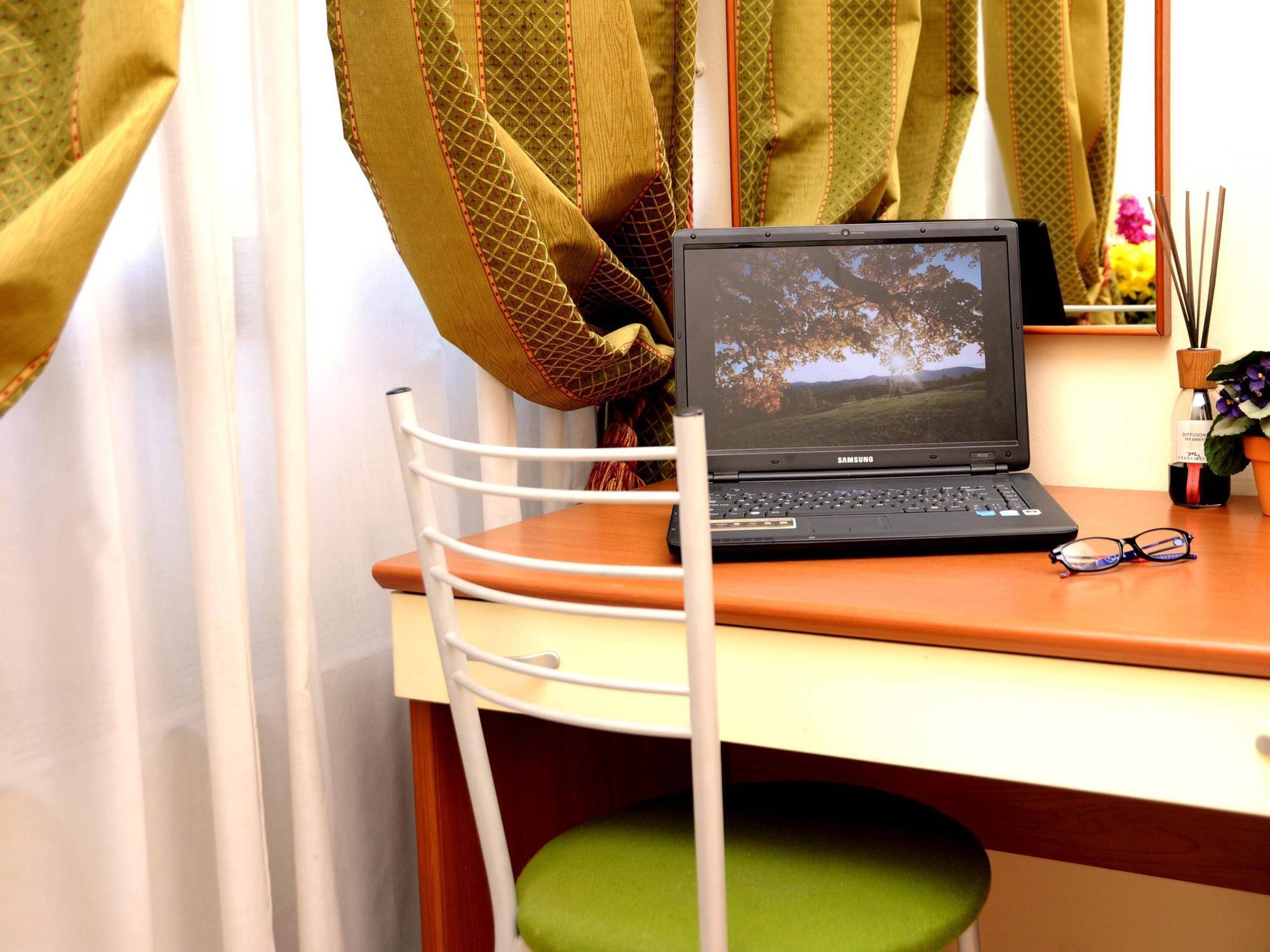 Hotel San Siro Fiera Милано Екстериор снимка